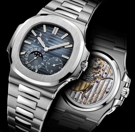 Patek Philippe Nautilus Moonphase 5712/1A